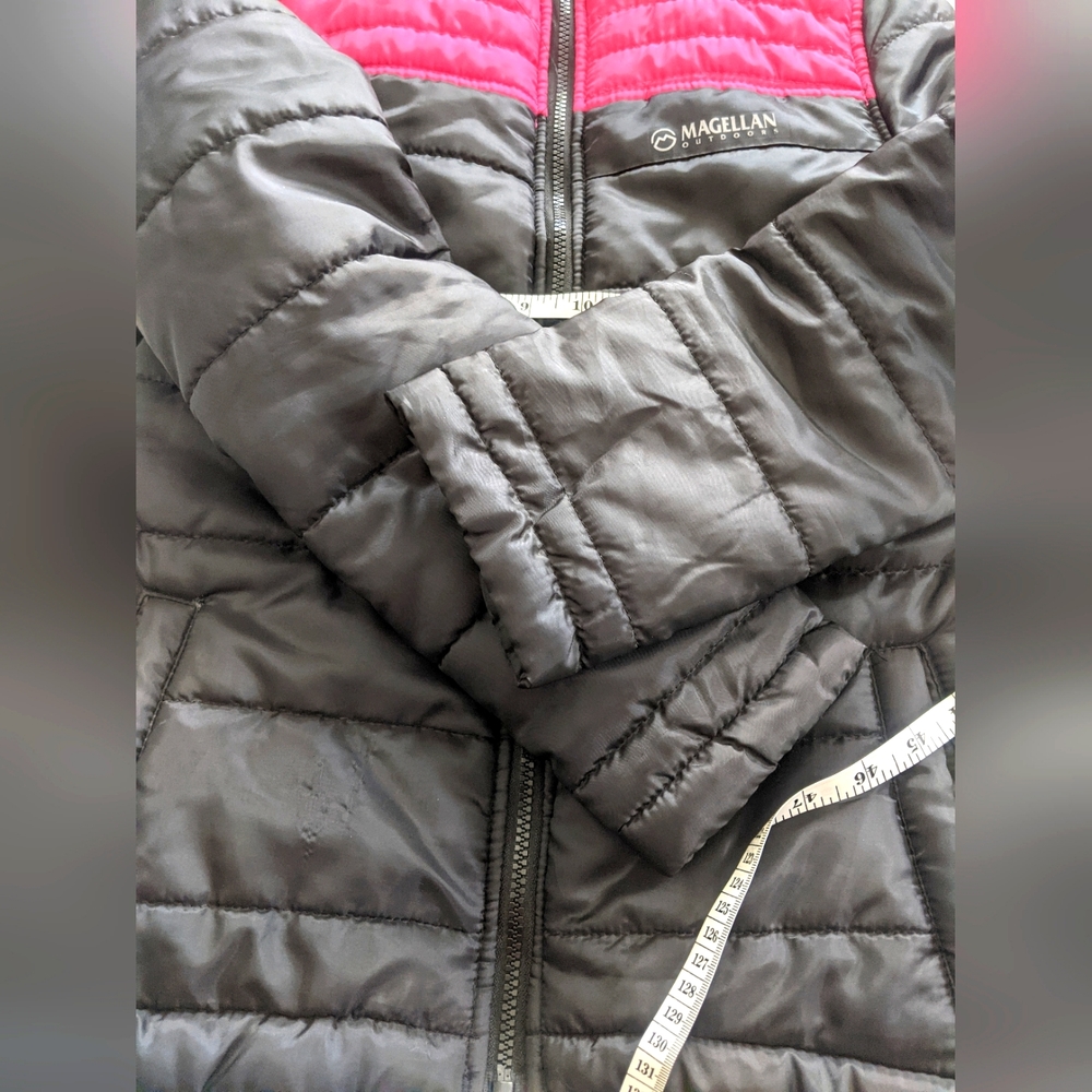 Magellan Outdoors Puffer Jacket - Picture 8 of 8